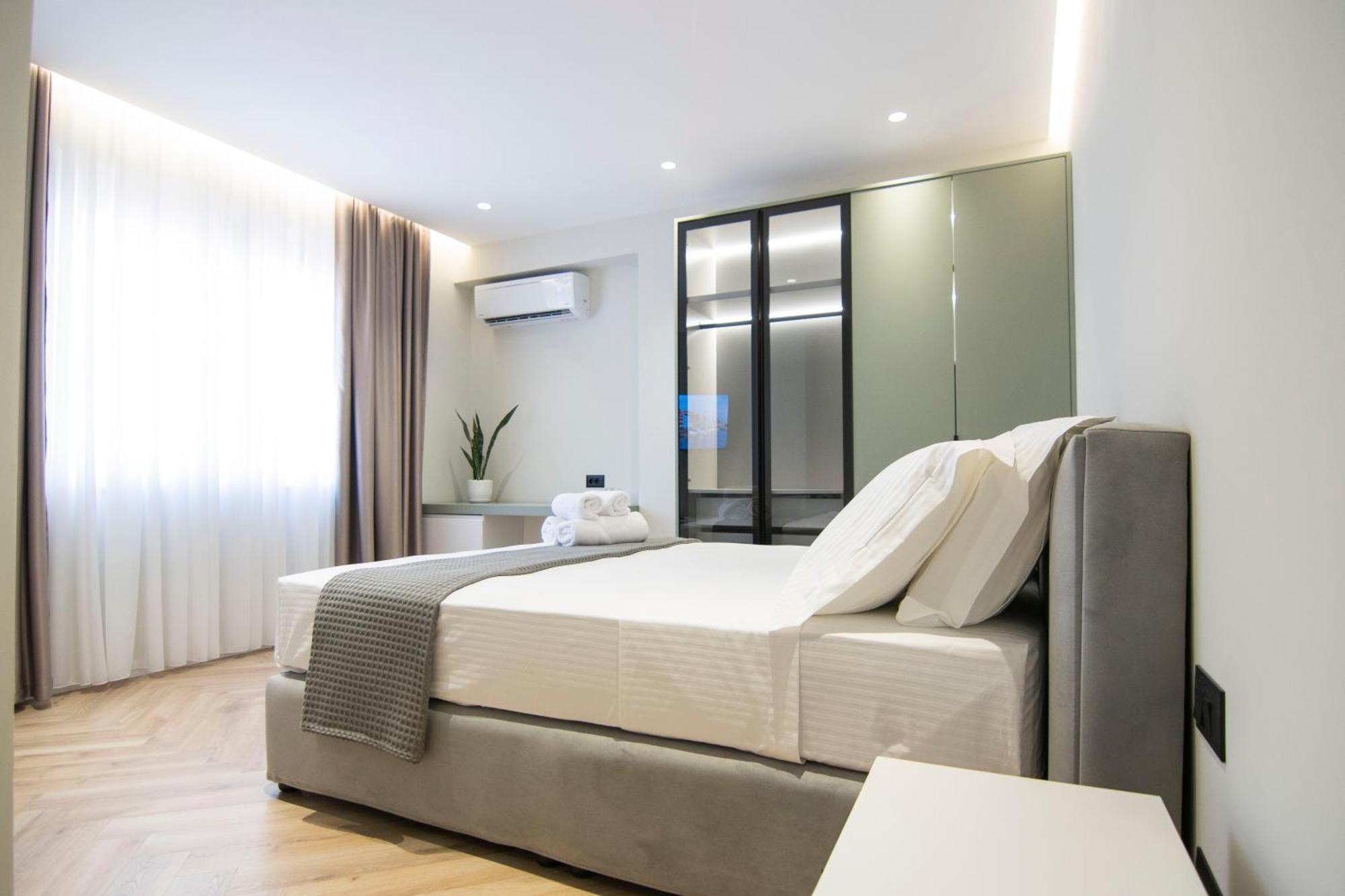 Mina Luxury Rooms Tirana Exterior photo